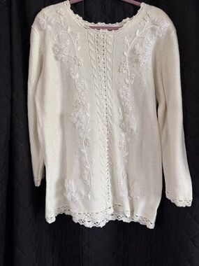 Vintage 80s/90s Koret Ivory Sweater 3D Floral Pearl Bead Embroidery Sz M
